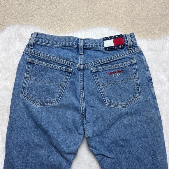 Tommy Hilfiger Denim - Vintage Tommy Hilfiger mom jeans!